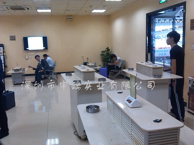 �����҃����O��